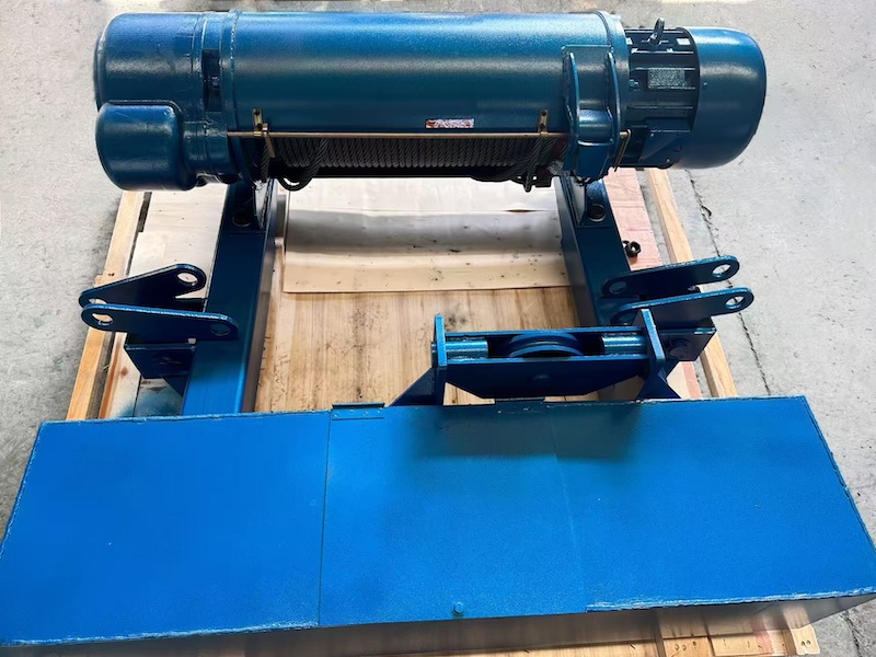 低净空式电动葫芦